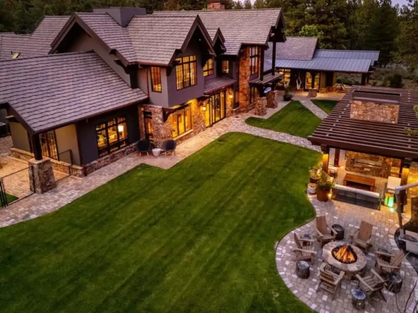 This Spectacular $6.4M Bend Estate Offers Serenity and Space on 10 Private Acres in the Highlands