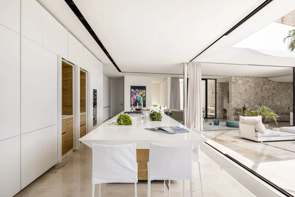 1306 House by Jochen Lendle jle Arquitectos Stunning House with Amazing Views to Nature 6