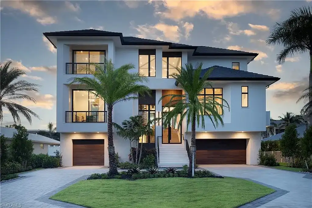 141 Channel Dr Shines With 12.7M Waterfront Luxury in Naples Vanderbilt Beach 1