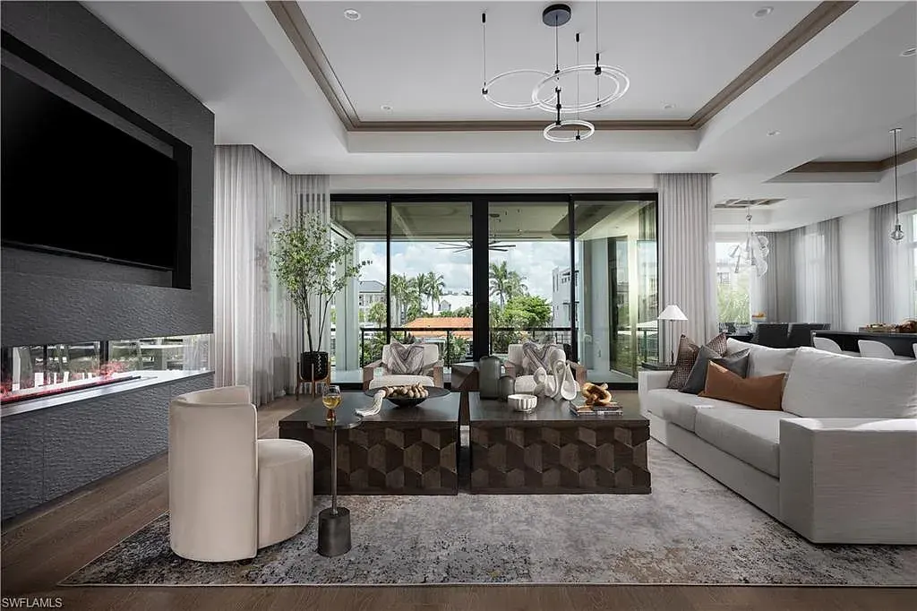 141 Channel Dr Shines With 12.7M Waterfront Luxury in Naples Vanderbilt Beach 11