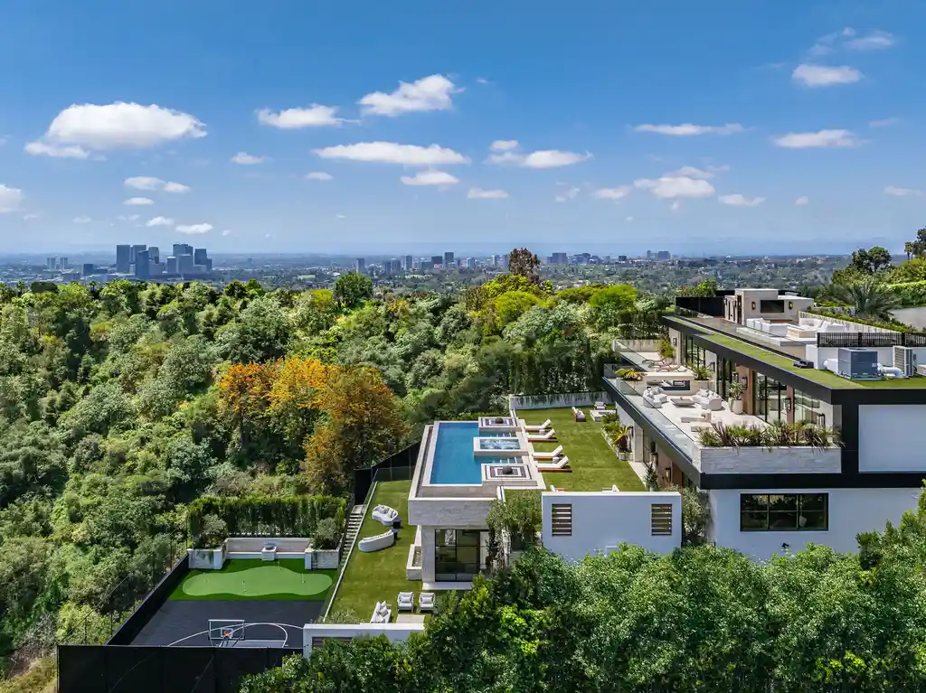 1414 Donhill Drive by Whipple Russell Architects, A Sculptural Hillside Retreat in Beverly Hills