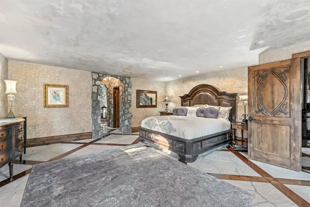 165 River Park Dr A Breathtaking European Inspired Estate Blending Old World Elegance and Western Warmth — Listed at 8.5 Million 11
