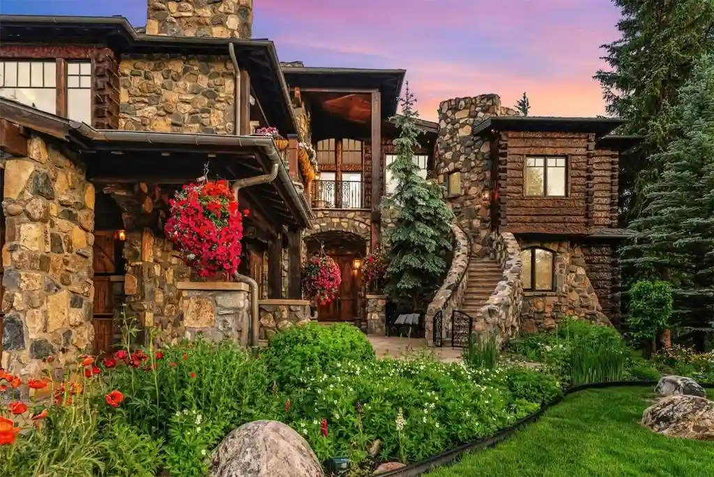 165 River Park Dr A Breathtaking European Inspired Estate Blending Old World Elegance and Western Warmth — Listed at 8.5 Million 4