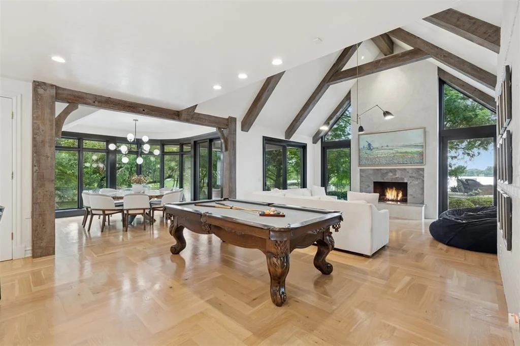 18909 Saddle River Dr Delivers Breathtaking Resort Living on a Peaceful Oklahoma Lake for 2 12