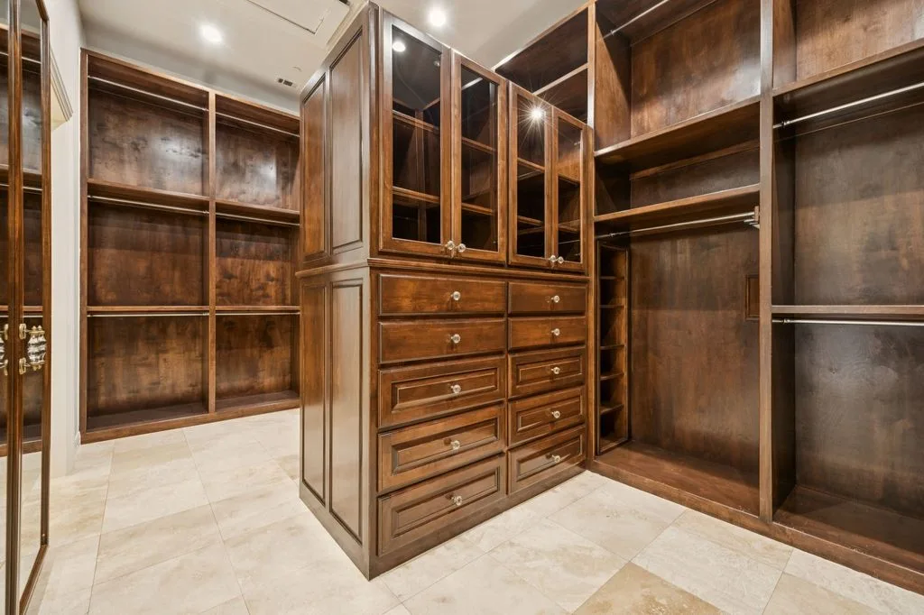 1900 Shady Oaks Dr Is an Exceptional 7.8M Spanish Estate Offering Resort Style Living in the Heart of Texas 17