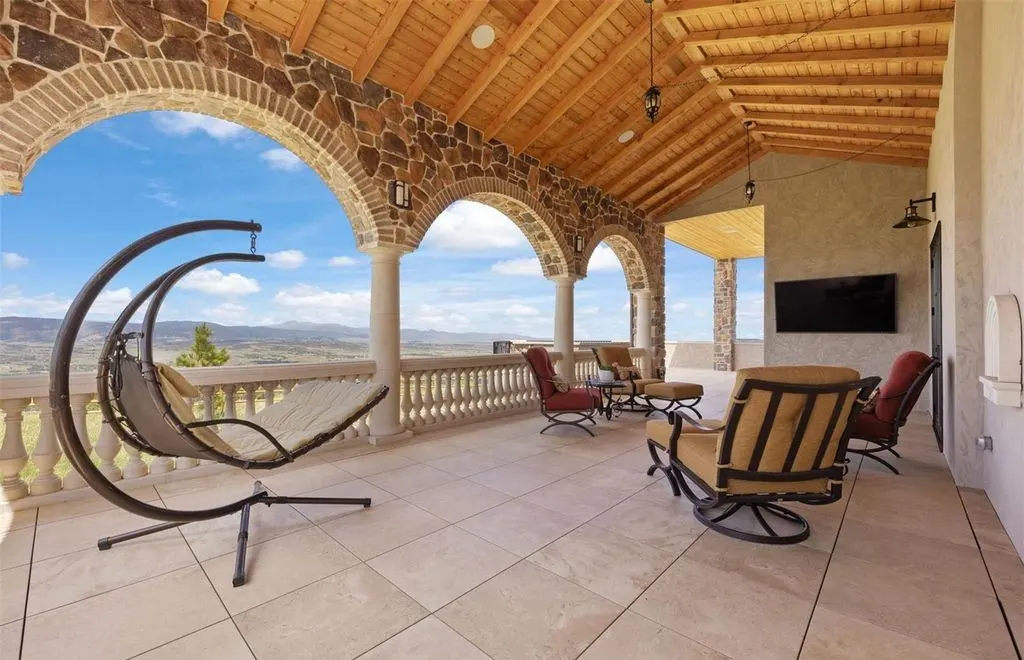 253 Stone Pointe Trail Is a Stunning 5M Mediterranean Style Retreat with Panoramic Vistas in Colorado 11
