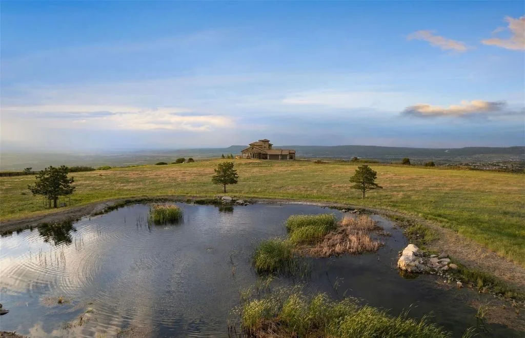 253 Stone Pointe Trail Is a Stunning 5M Mediterranean Style Retreat with Panoramic Vistas in Colorado 2