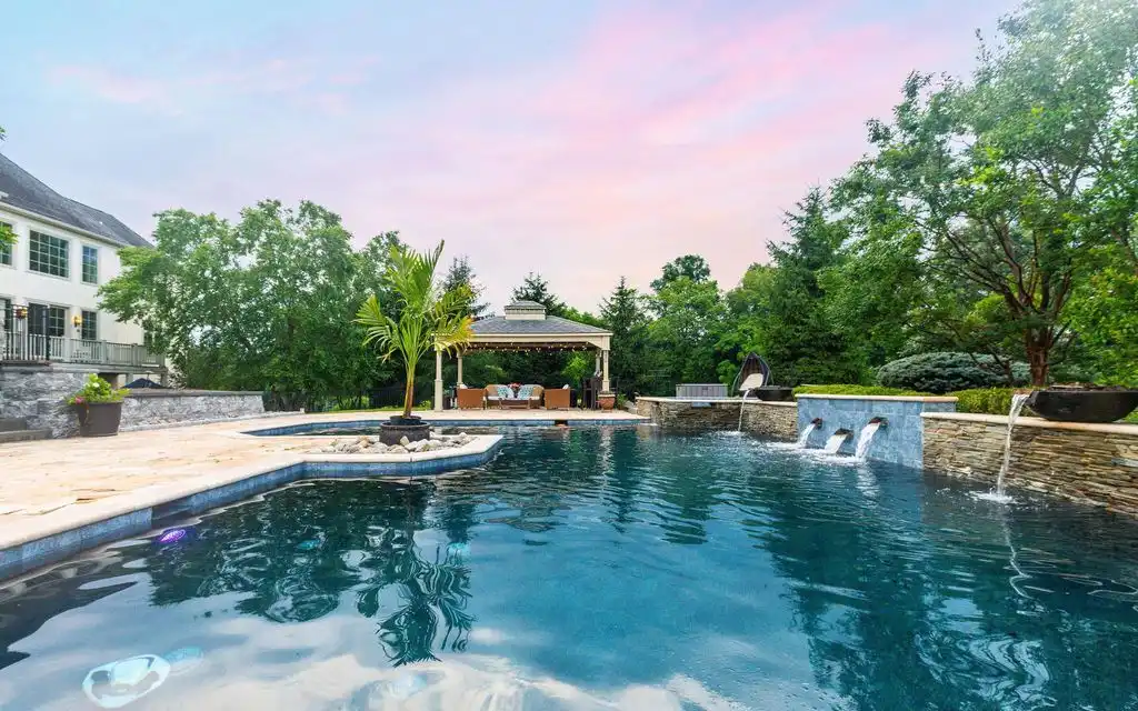 3 Stonebridge Crossing Rd A Stunning 5.99M Estate Offering Serenity and Resort Style Living 14