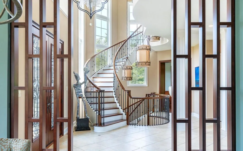 3 Stonebridge Crossing Rd A Stunning 5.99M Estate Offering Serenity and Resort Style Living 3