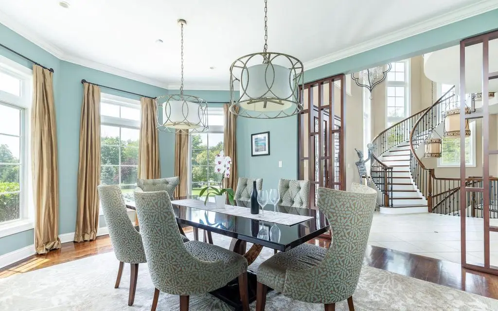 3 Stonebridge Crossing Rd A Stunning 5.99M Estate Offering Serenity and Resort Style Living 4