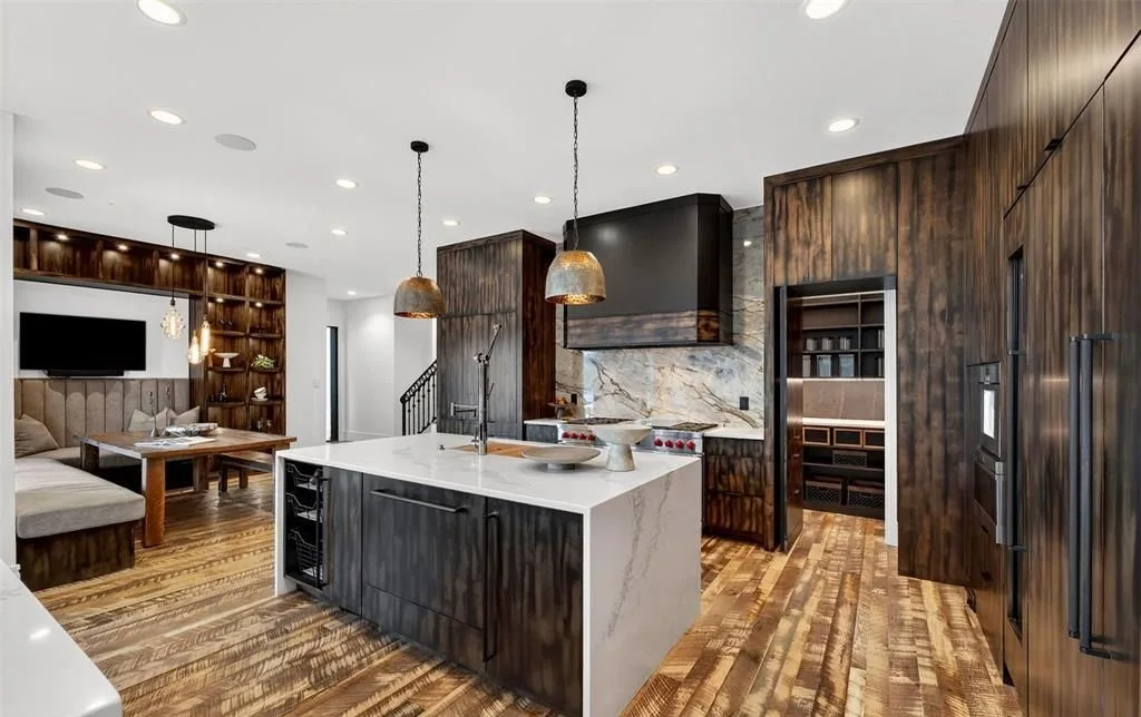 300 Ridgecrest Dr Delivers Breathtaking Views and Elite Living in the Ozarks for 8.95 Million 8