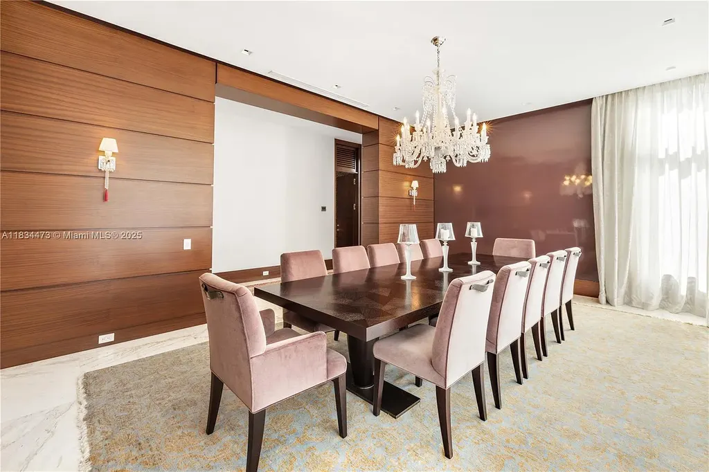 401 Arvida Pkwy 48.2M Waterfront Mansion Redefines Prestige in Coral Gables Real Estate 5