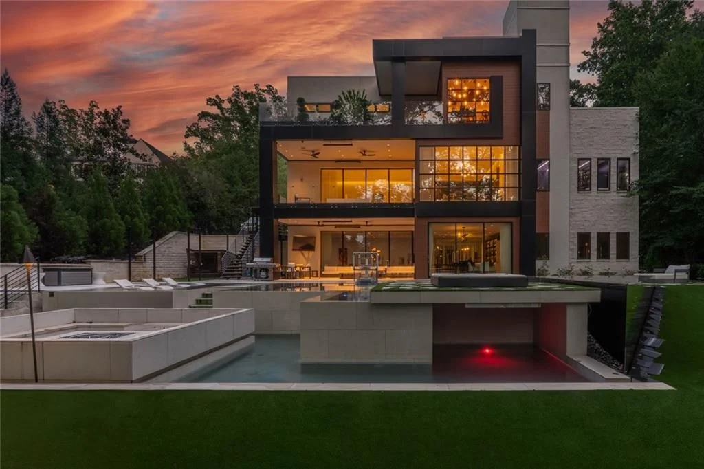 415 River Valley Rd A Stunning Contemporary Estate Offering Exclusive Luxury and Privacy — Listed at 5.25 Million 2
