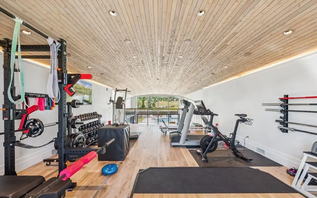 4209 N Two Creeks Ln Is a Breathtaking Park City Estate Offering Secluded Luxury for 24.8 Million 14