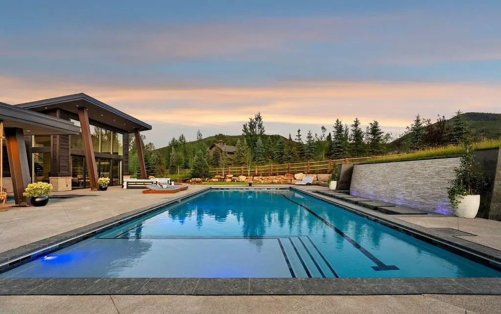 4209 N Two Creeks Ln Is a Breathtaking Park City Estate Offering Secluded Luxury for 24.8 Million 20
