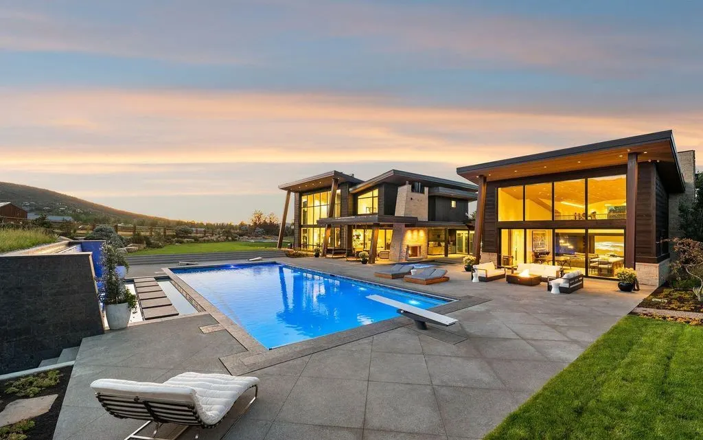 4209 N Two Creeks Ln Is a Breathtaking Park City Estate Offering Secluded Luxury for 24.8 Million 21
