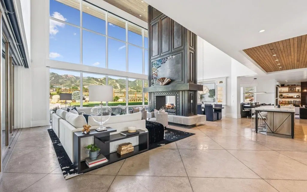 4209 N Two Creeks Ln Is a Breathtaking Park City Estate Offering Secluded Luxury for 24.8 Million 5