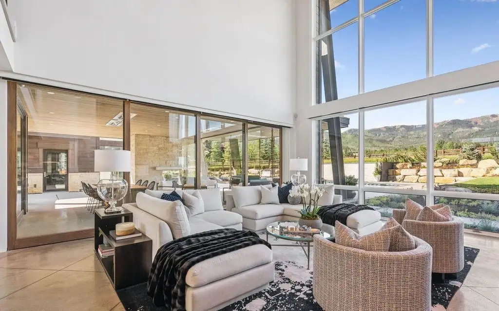 4209 N Two Creeks Ln Is a Breathtaking Park City Estate Offering Secluded Luxury for 24.8 Million 7