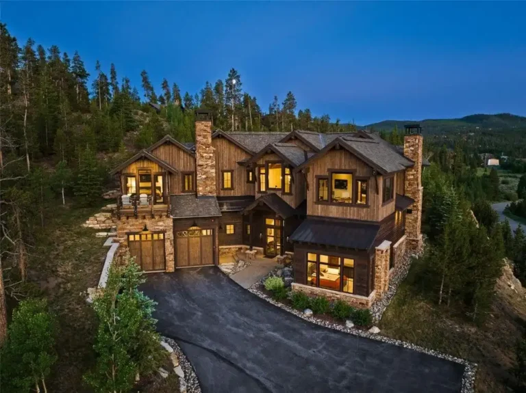 A $5.25 Million Architectural Gem in Colorado with Majestic Mountain Views by Suzanne Allen