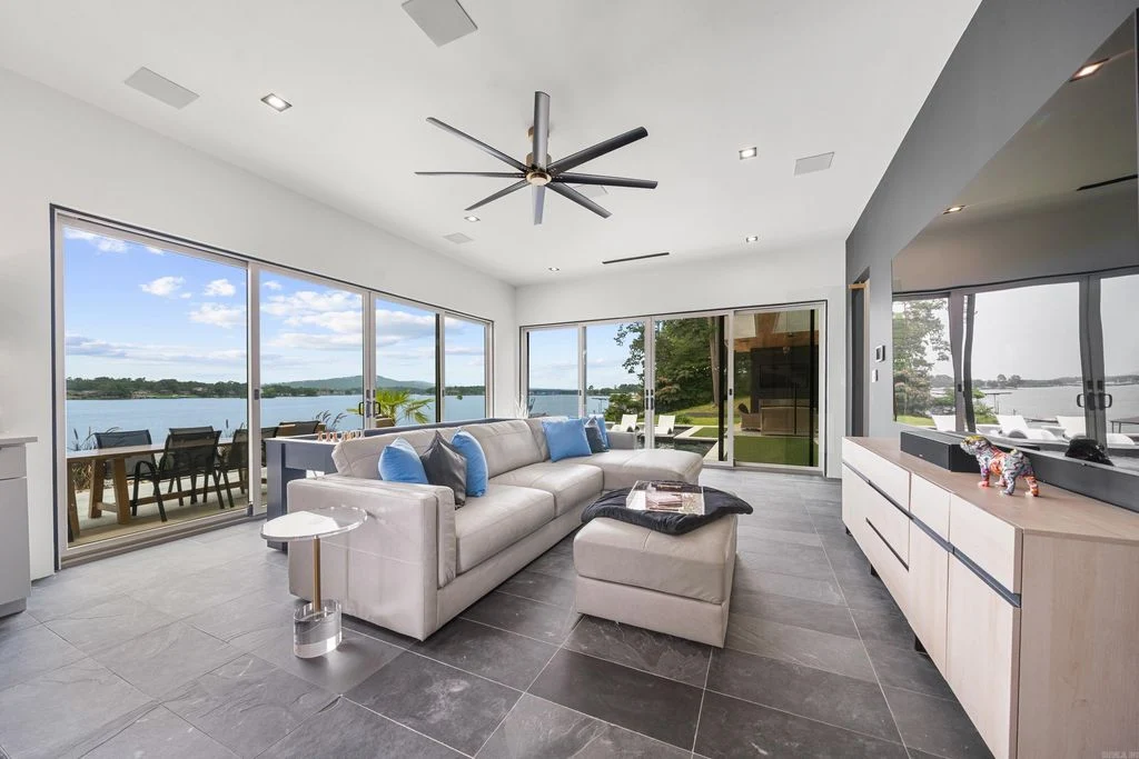 480 Lake Hamilton Dr An Unparalleled New Construction Modern Lake Home Listed at 3496000 15