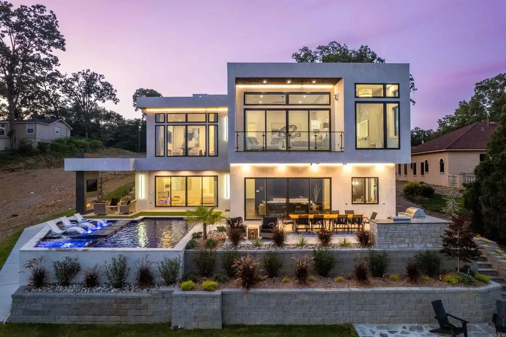 480 Lake Hamilton Dr An Unparalleled New Construction Modern Lake Home Listed at 3496000 5
