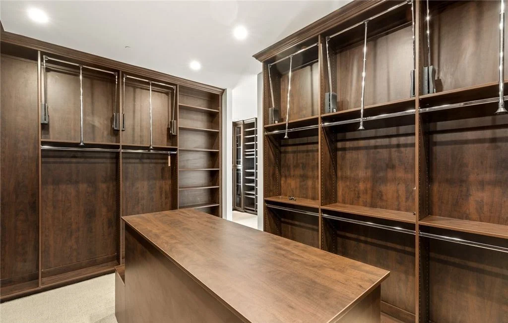 5 Promontory Pointe Ln A Spectacular Nevada Estate with 360° Strip City Mountain Views — Listed at 20.95 Million 13