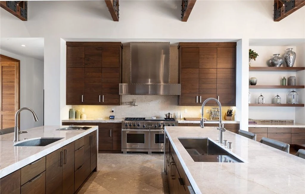 5 Promontory Pointe Ln A Spectacular Nevada Estate with 360° Strip City Mountain Views — Listed at 20.95 Million 5