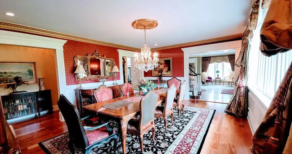 509 Wheatfield Ln Blends Architectural Elegance and Resort Style Luxury for 3.75 Million 6