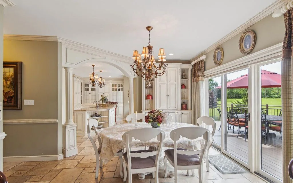 509 Wheatfield Ln Blends Architectural Elegance and Resort Style Luxury for 3.75 Million 9