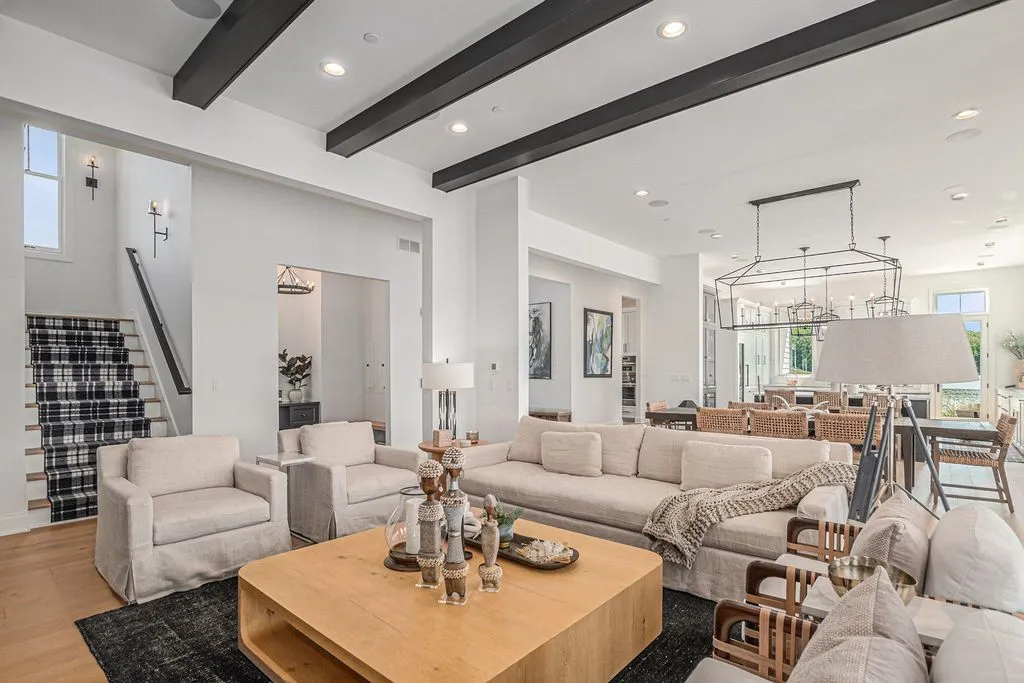 6736 Saugatuck Beach Rd A Bespoke Lakeshore Estate with Captivating Waterfront Views 11