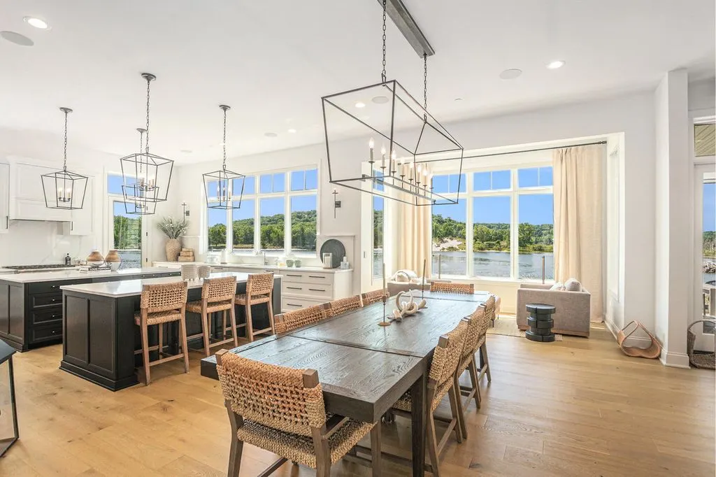 6736 Saugatuck Beach Rd A Bespoke Lakeshore Estate with Captivating Waterfront Views 12