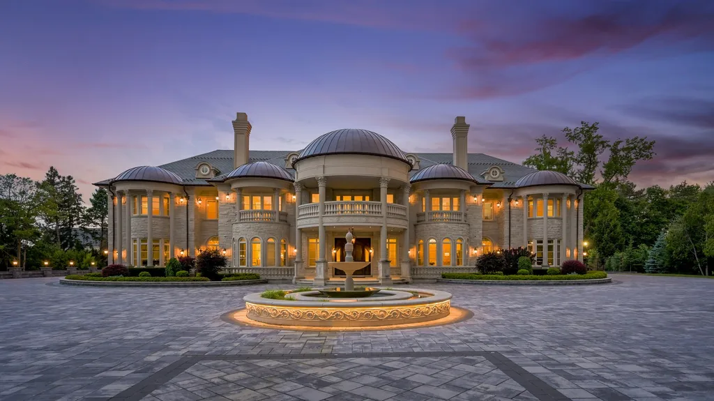 8 High Point Rd W An Iconic Bridle Path Estate Offering Resort Style Luxury for C32.57 Million 34