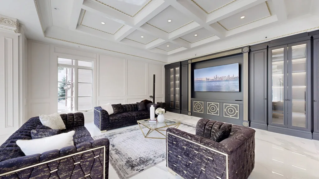 8 High Point Rd W An Iconic Bridle Path Estate Offering Resort Style Luxury for C32.57 Million 6