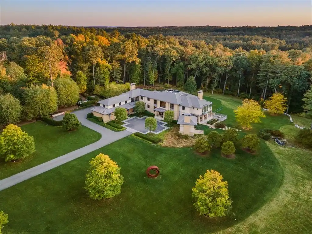 9 Atlas Ln Blends Timeless Vision and Modern Prestige — Now Asking 29 Million 1