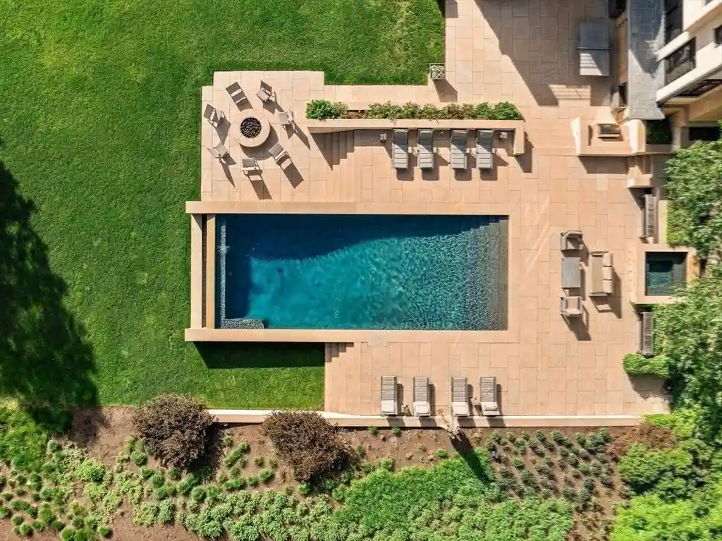 9 Atlas Ln Blends Timeless Vision and Modern Prestige — Now Asking 29 Million 22