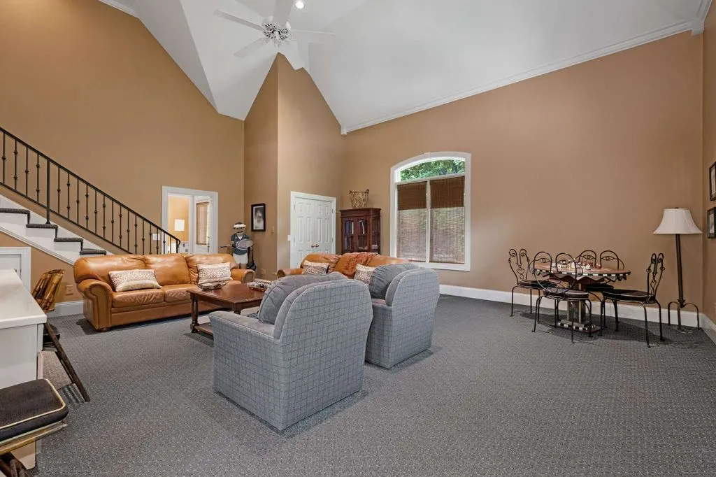 926 Overton Lea Rd A Breathtaking Tennessee Estate Surrounded by Old Growth Trees Listed at 4.45 Million 10