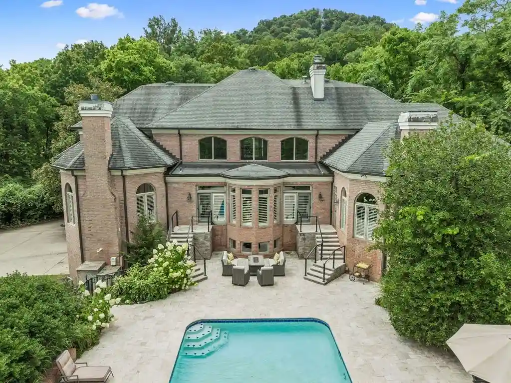 926 Overton Lea Rd A Breathtaking Tennessee Estate Surrounded by Old Growth Trees Listed at 4.45 Million 22