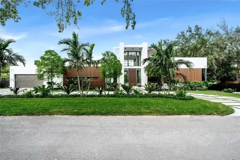 Modern Tropical Haven with Rooftop and Heated Pool Listed for $5.7 Million in Biscayne Park