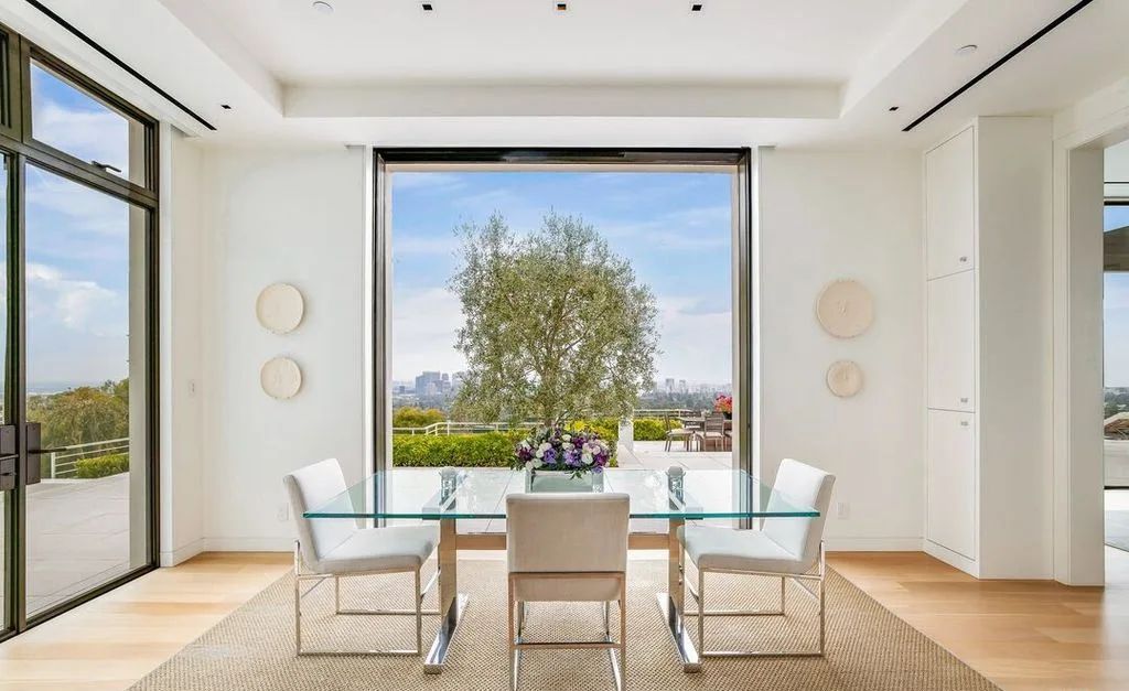 9966 Beverly Grove Dr A Breathtaking Beverly Hills Estate with 180° Ocean to City Views — Listed at 77.5 Million 11