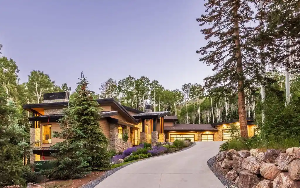 An Exceptional 18M Park City Retreat at 197 White Pine Canyon Rd Redefines Luxury in the Wasatch Mountains 15