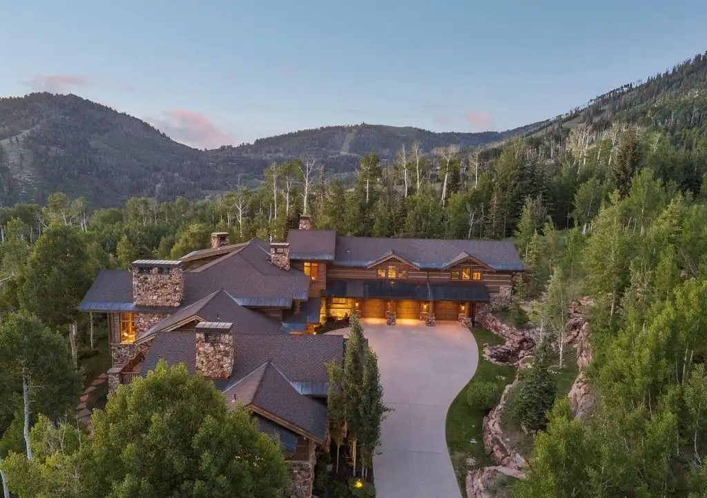 Breathtaking 14M Estate at 87 White Pine Canyon Rd with Ultimate Ski Access 3