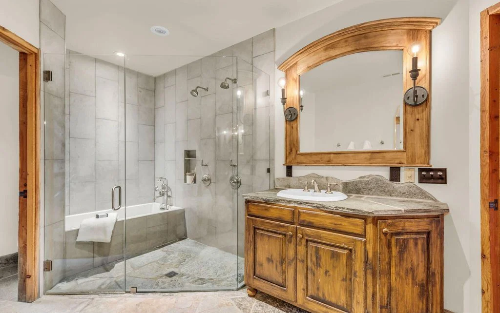 Breathtaking Ranch Estate at 2500 W White Pine Ln Blends Rustic Charm with Refined Luxury – 19 10