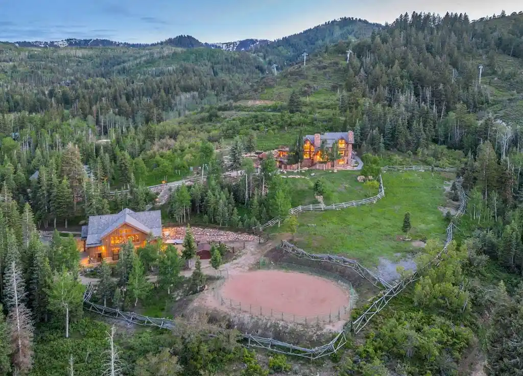 Breathtaking Ranch Estate at 2500 W White Pine Ln Blends Rustic Charm with Refined Luxury – 19 3