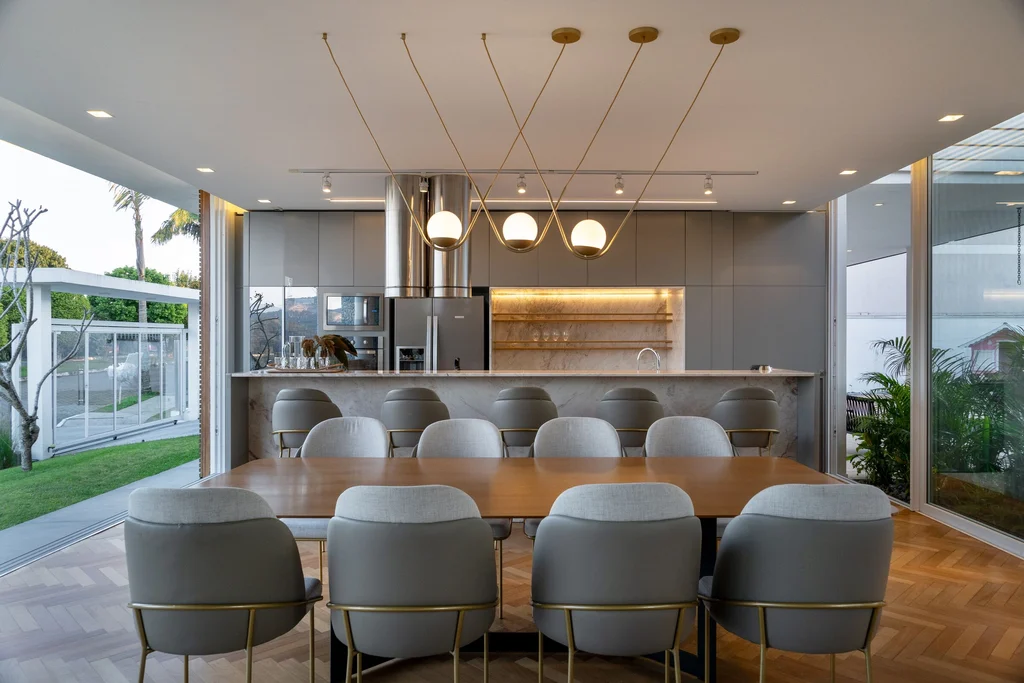 Casa CL by Studio Bloco Arquitetura A Sculpted One Story Sanctuary in Southern Brazil 3