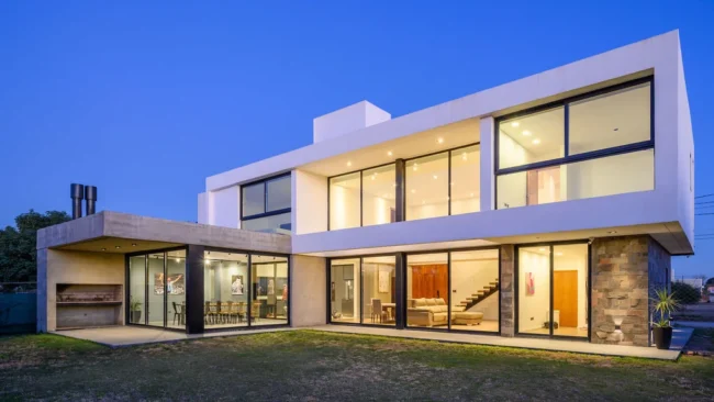Casa CT by MZ Arquitectos, A Light-Filled Home in Córdoba Where Concrete, Wood, and Geometry Meet