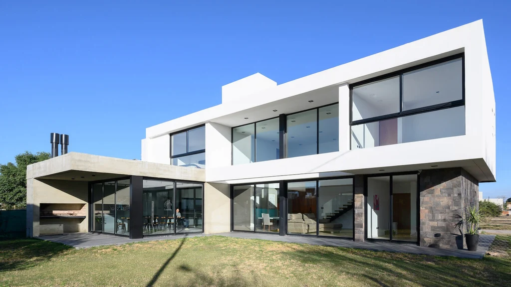 Casa CT by MZ Arquitectos A Light Filled Home in Cordoba Where Concrete Wood and Geometry Meet 5