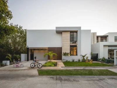 Casa Licata by Esece A Breezy Modern Sanctuary Rooted in Meridas Tropical Climate 2