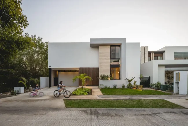 Casa Licata by Esece, A Breezy Modern Sanctuary Rooted in Mérida’s Tropical Climate