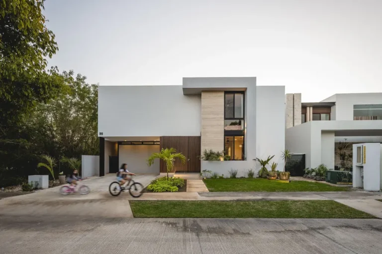 Casa Licata by Esece, A Breezy Modern Sanctuary Rooted in Mérida’s Tropical Climate