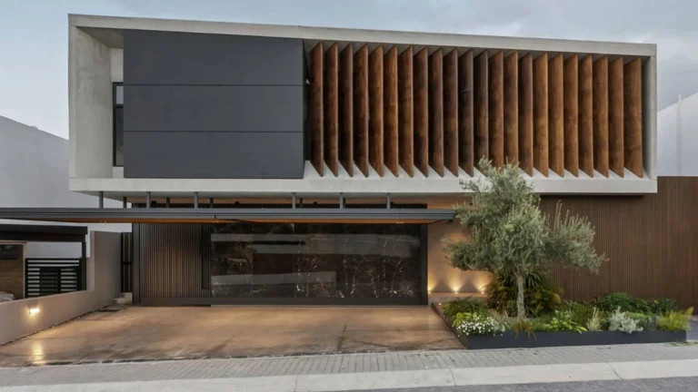 Casa Miura by Taller Mexicano de Arquitectura, A Monumental Mexican Home Sculpted from Light, Concrete, and Nature